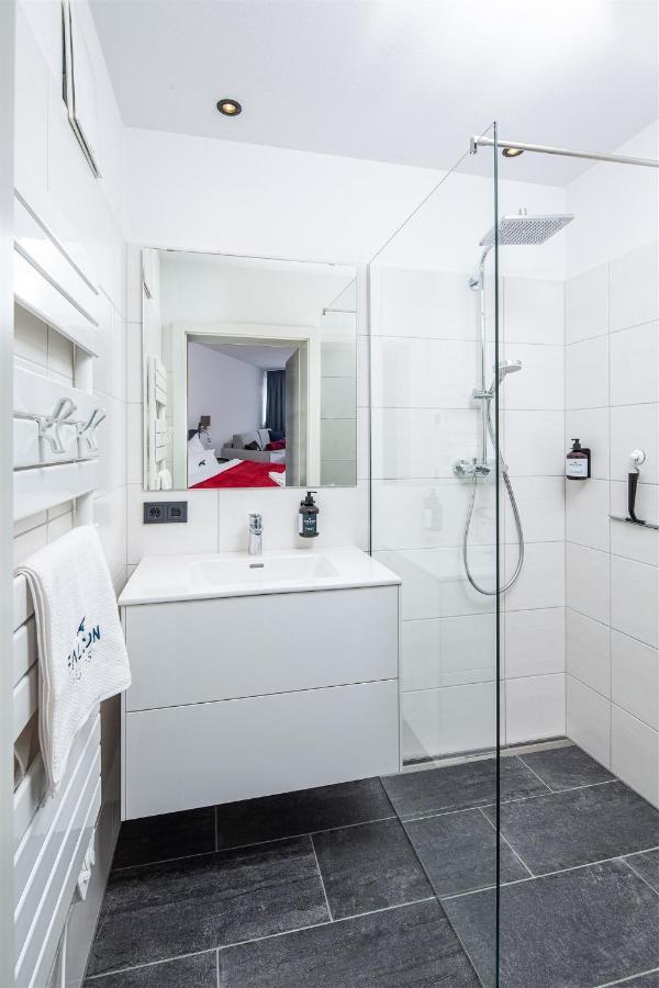 Falcon Suites Zell am See Buitenkant foto