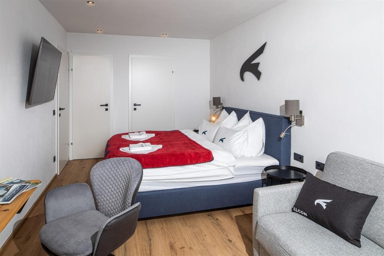 Falcon Suites Zell am See Buitenkant foto